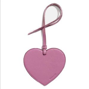 🍍 NWT COACH Leather Heart Tag